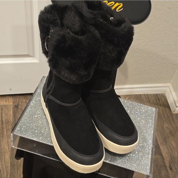 Koolaburra By Ugg Tynlee Tall Boot - Picture 11 of 11